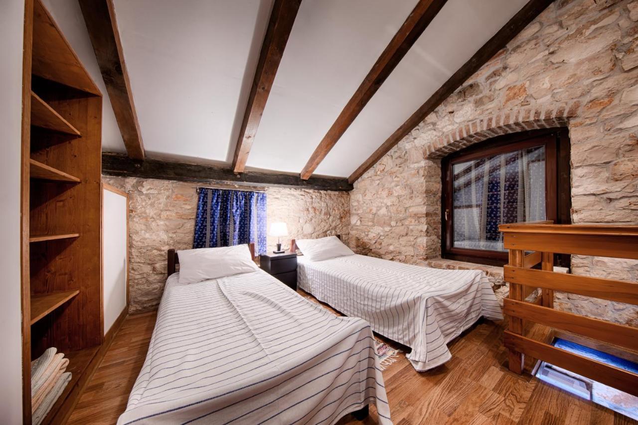 Villa Silente Okljucna Buitenkant foto