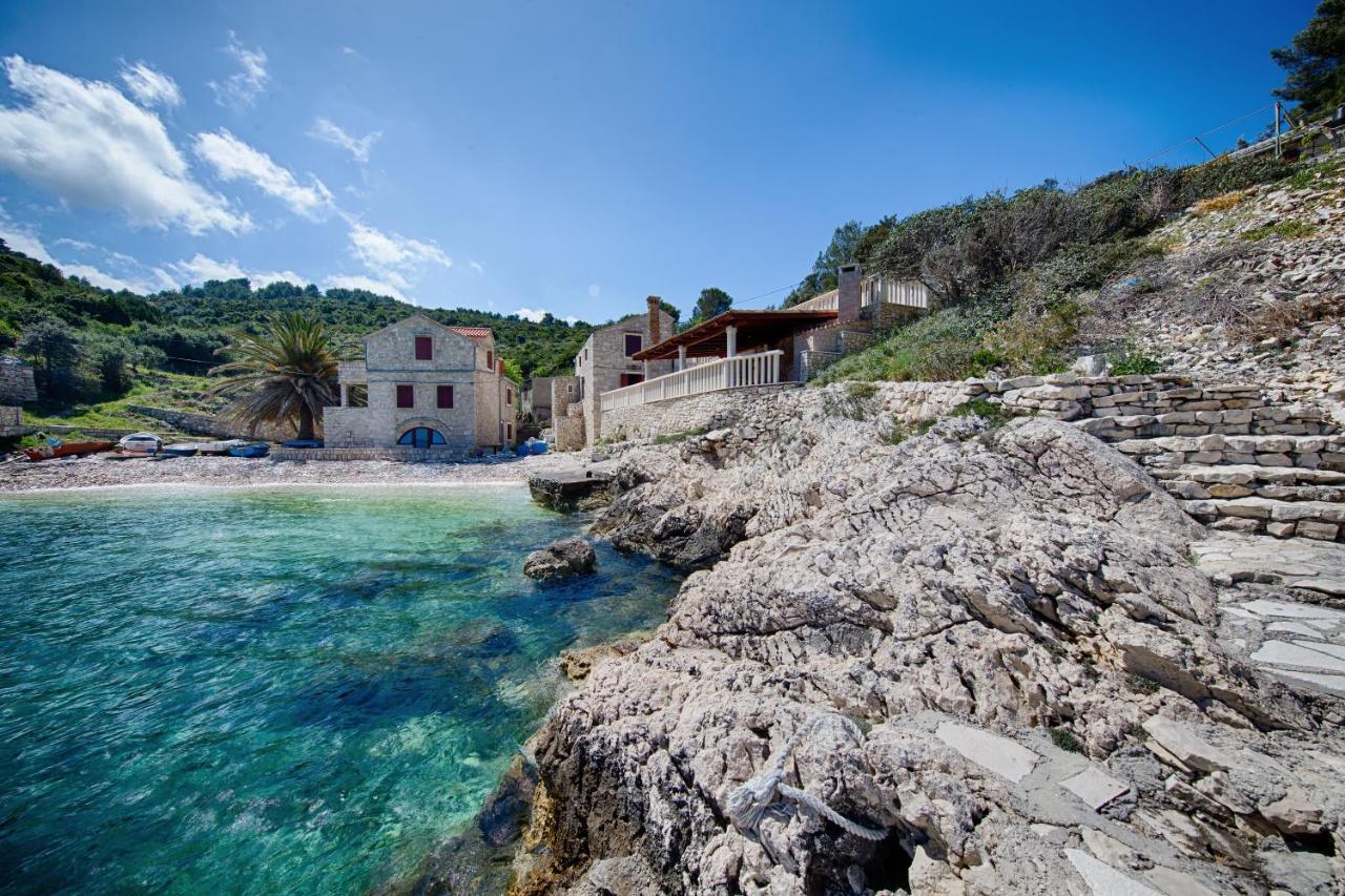 Villa Silente Okljucna Buitenkant foto